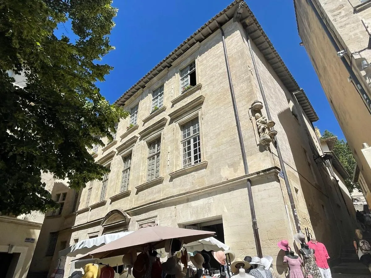 Appartements La Croix - Hyper Centre - Palais Des Papes Et Pont D'Avignon - Wifi 0*,