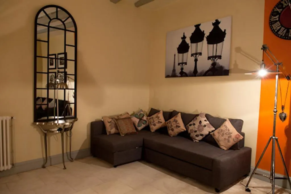 Apartamento Appartements La Croix - Hyper Centre - Palais Des Papes Et Pont D'Avignon - Wifi Francia