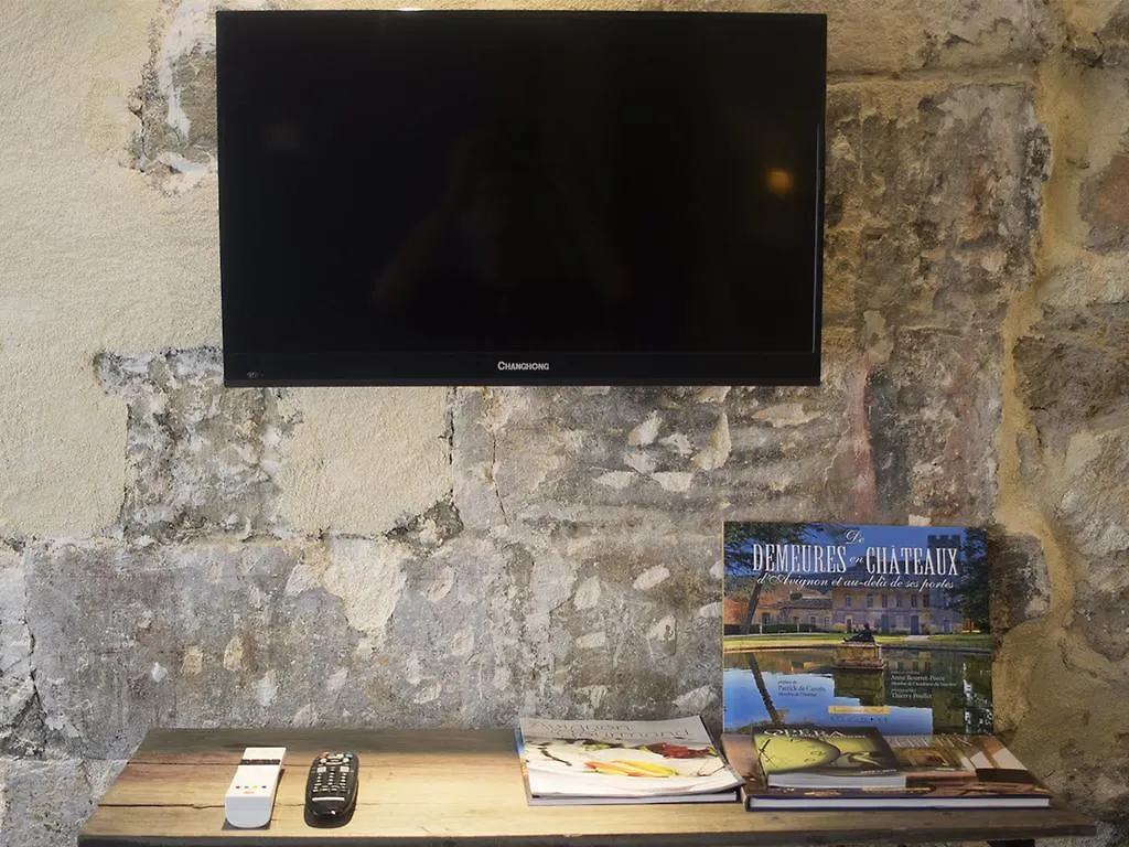 Apartamento Appartements La Croix - Hyper Centre - Palais Des Papes Et Pont D'Avignon - Wifi